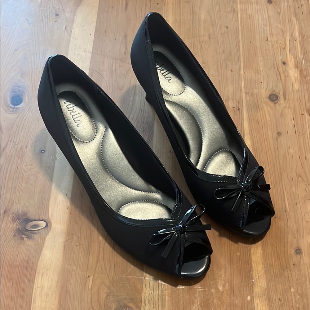 Abella Black Heels Elegant Design